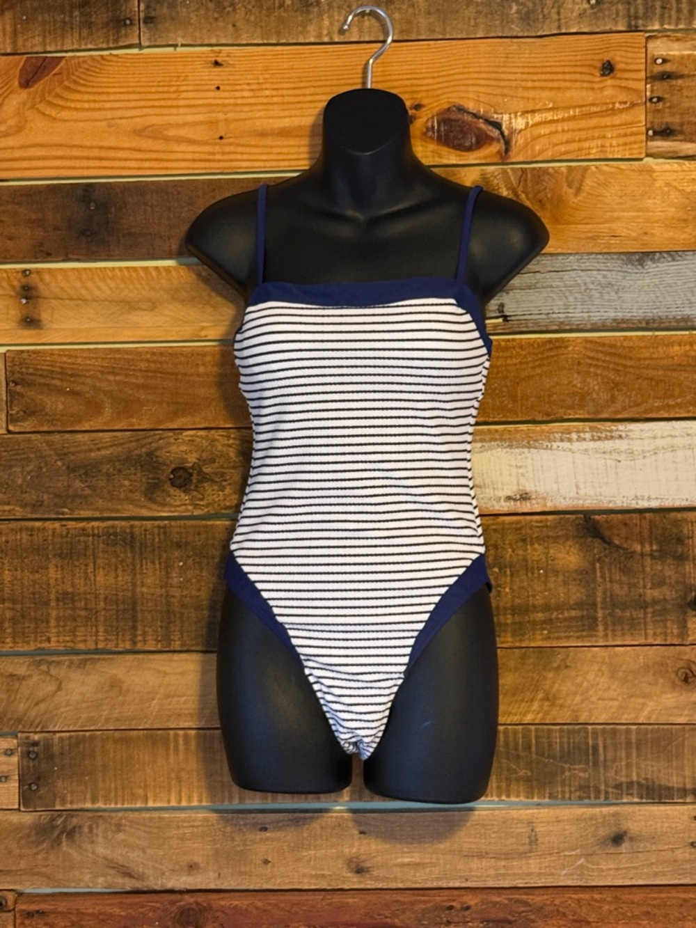 NWT Cupshe High Tide Heat Striped One Piece - Picture 5 of 6